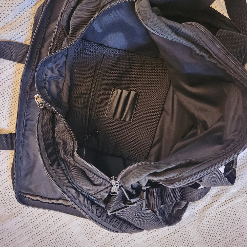 vintage tumi nylon messenger briefcase bag black 17x12x8 expandable